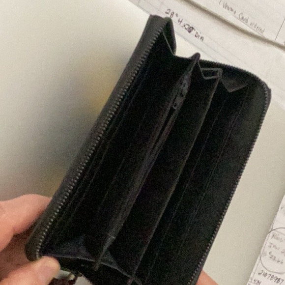 Unbranded Black and Yellow Eye Wallet - Picture 4 of 6